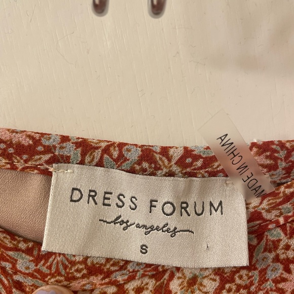 Red Floral VICI skort - size small - Picture 3 of 3